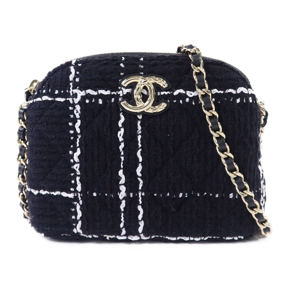 Chanel Black Tweed Shoulder Bag with CC Logo and Gold Hardware: Chanel Black Tweed Shoulder Bag with CC Logo and Gold Hardware This CHANEL CC chain shoulder bag is crafted from black tweed and features gold tone hardware. Designed in a compact size, it offers a st