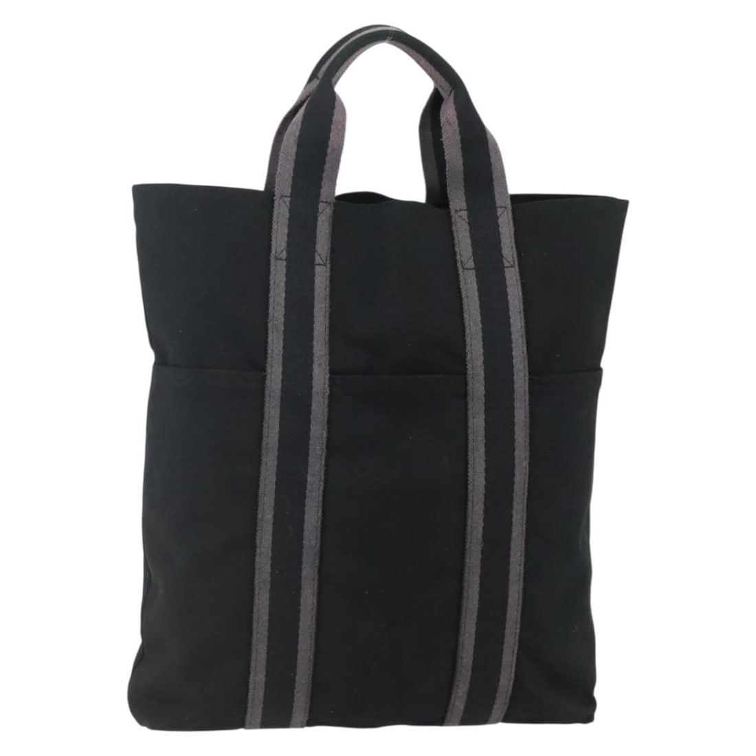 HERMES Fourre Tout Cabass Black Canvas Tote Bag France: HERMES Fourre Tout Cabass Black Canvas Tote Bag France This HERMES Fourre Tout Cabass Tote Bag is a stylish and practical accessory crafted from durable black canvas. Ideal for everyday use, the tote 