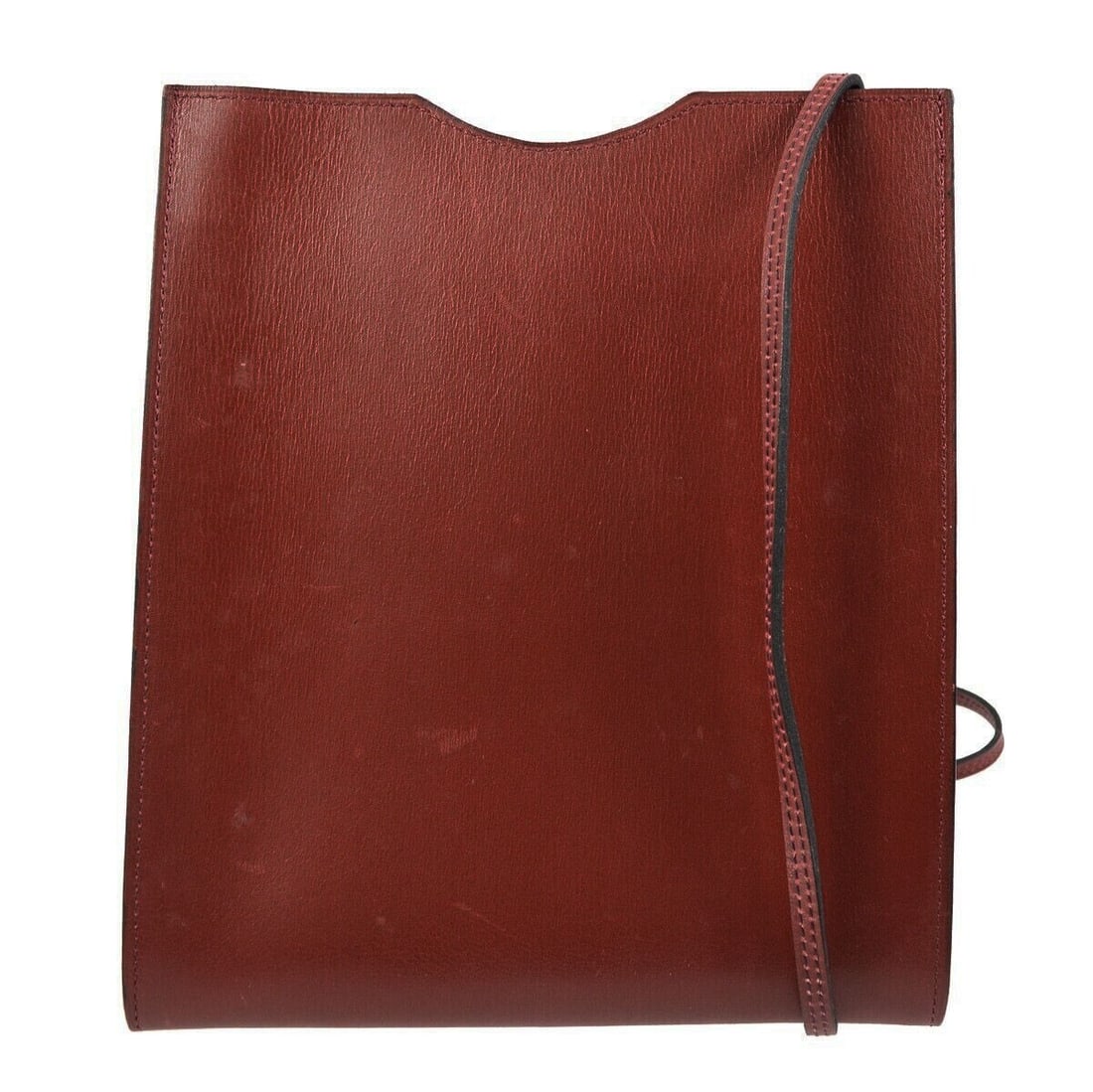 Onimaitou leather clutch by Hermes in burgundy: Onimaitou leather clutch by Hermes in burgundy The Hermes Onimaitou Pochette is crafted from burgundy leather and designed for women. This elegant accessory features a compact silhouette and is made i