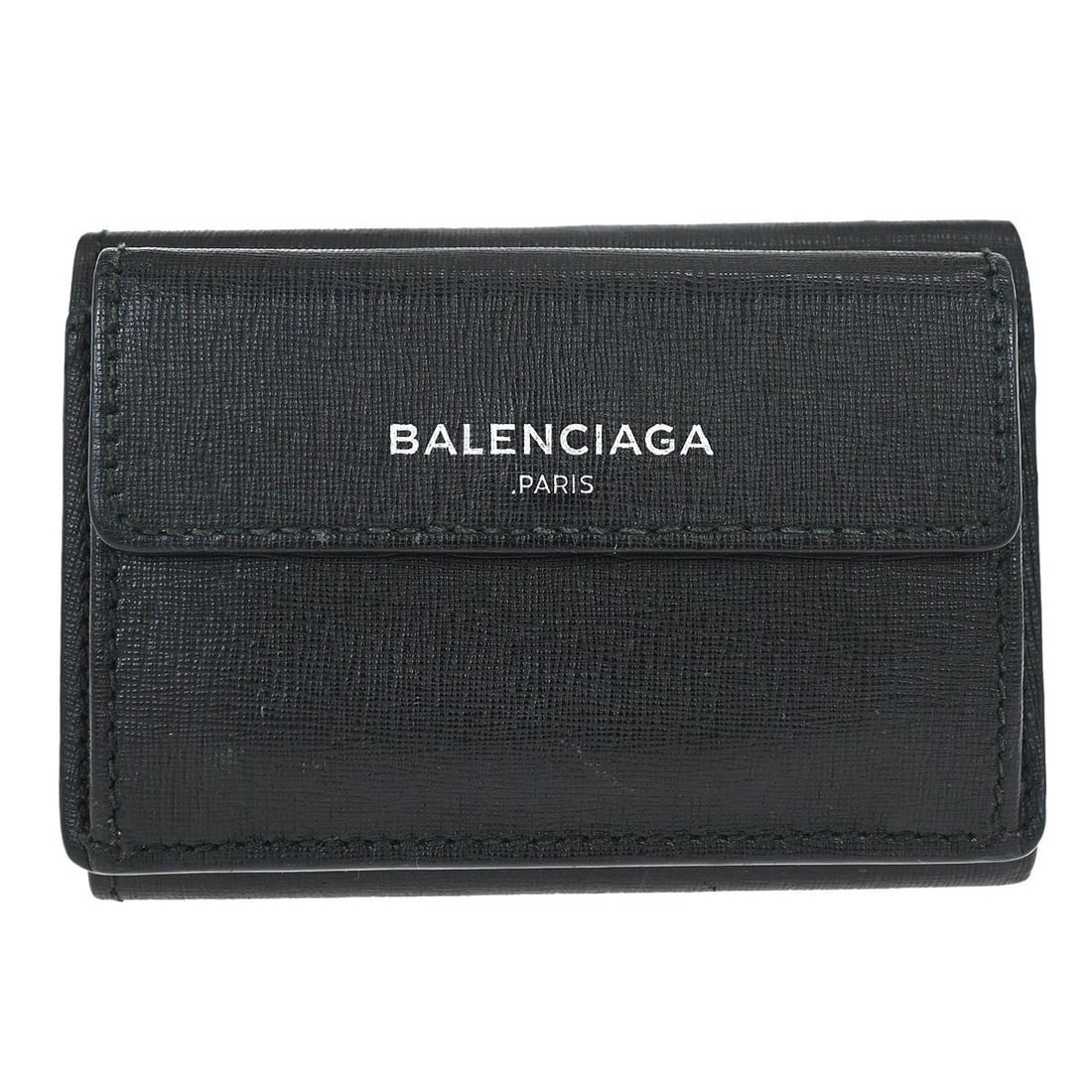 Balenciaga Folding Leather Wallet Black Vintage Italian Design: Balenciaga Folding Leather Wallet Black Vintage Italian Design This vintage Balenciaga wallet is crafted from black leather and features a folding design. Made in Italy, it is designed for women and s
