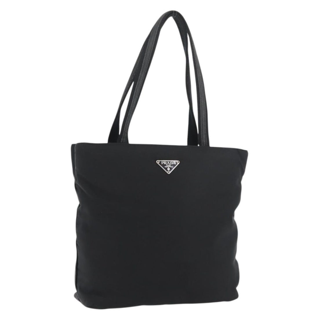 Prada Nylon Black Silver Women Handbag Italy: Prada Nylon Black Silver Women Handbag Italy This PRADA handbag is crafted from black nylon with silver-tone accents, offering a practical and stylish accessory for everyday use. Made in Italy, it fea