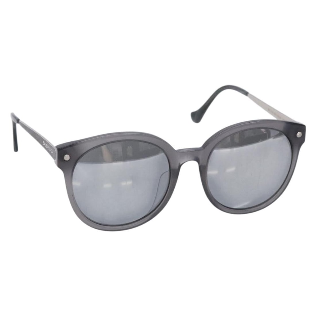 BALENCIAGA Black Plastic Sunglasses Made in Italy Authentic: BALENCIAGA Black Plastic Sunglasses Made in Italy Authentic Elevate your eyewear collection with these Balenciaga sunglasses, crafted in Italy from durable plastic. This stylish pair features a sleek 