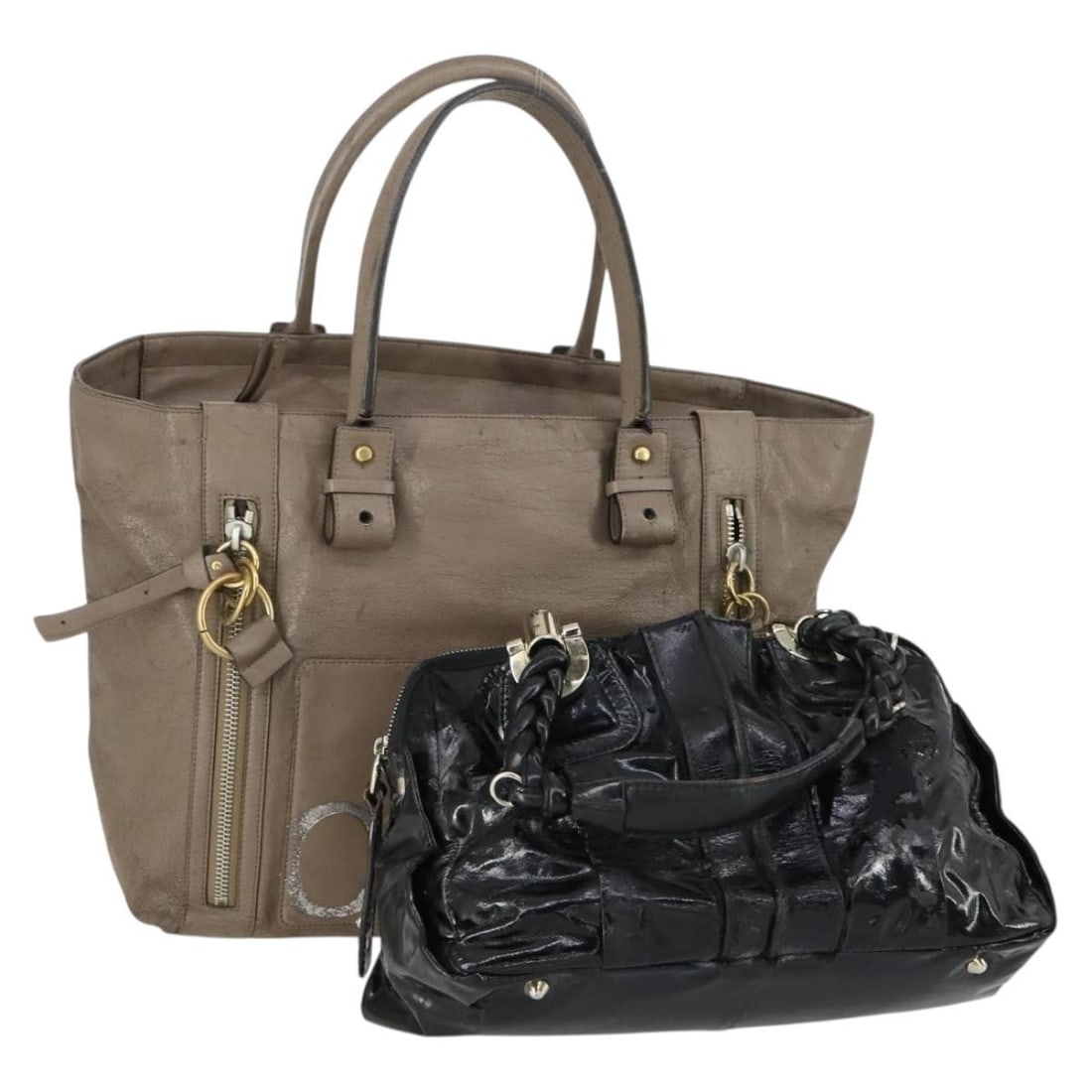 Chloe Leather Tote Bag Set Black Beige Authentic: Chloe Leather Tote Bag Set Black Beige Authentic Elevate your accessory collection with this authentic Chloe Tote Bag set, featuring a stylish combination of black and beige leather. Designed for vers