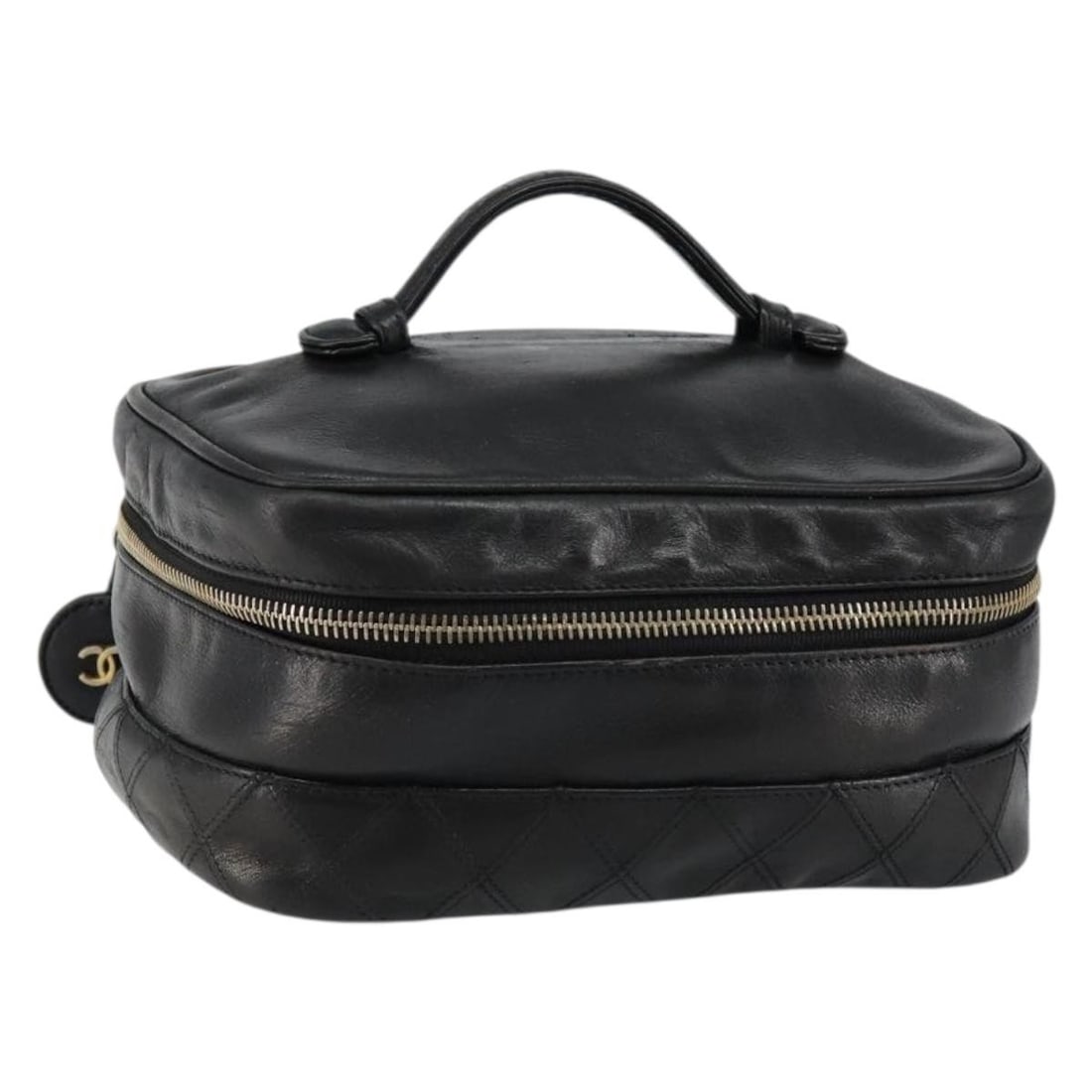 CHANEL Matelasse Vanity Pouch Black Gold Lamb Skin Hand Bag Auth: CHANEL Matelasse Vanity Pouch Black Gold Lamb Skin Hand Bag Auth This exquisite CHANEL Matelasse Vanity Pouch is crafted from luxurious lamb skin in a striking black and gold color scheme. The bag mea