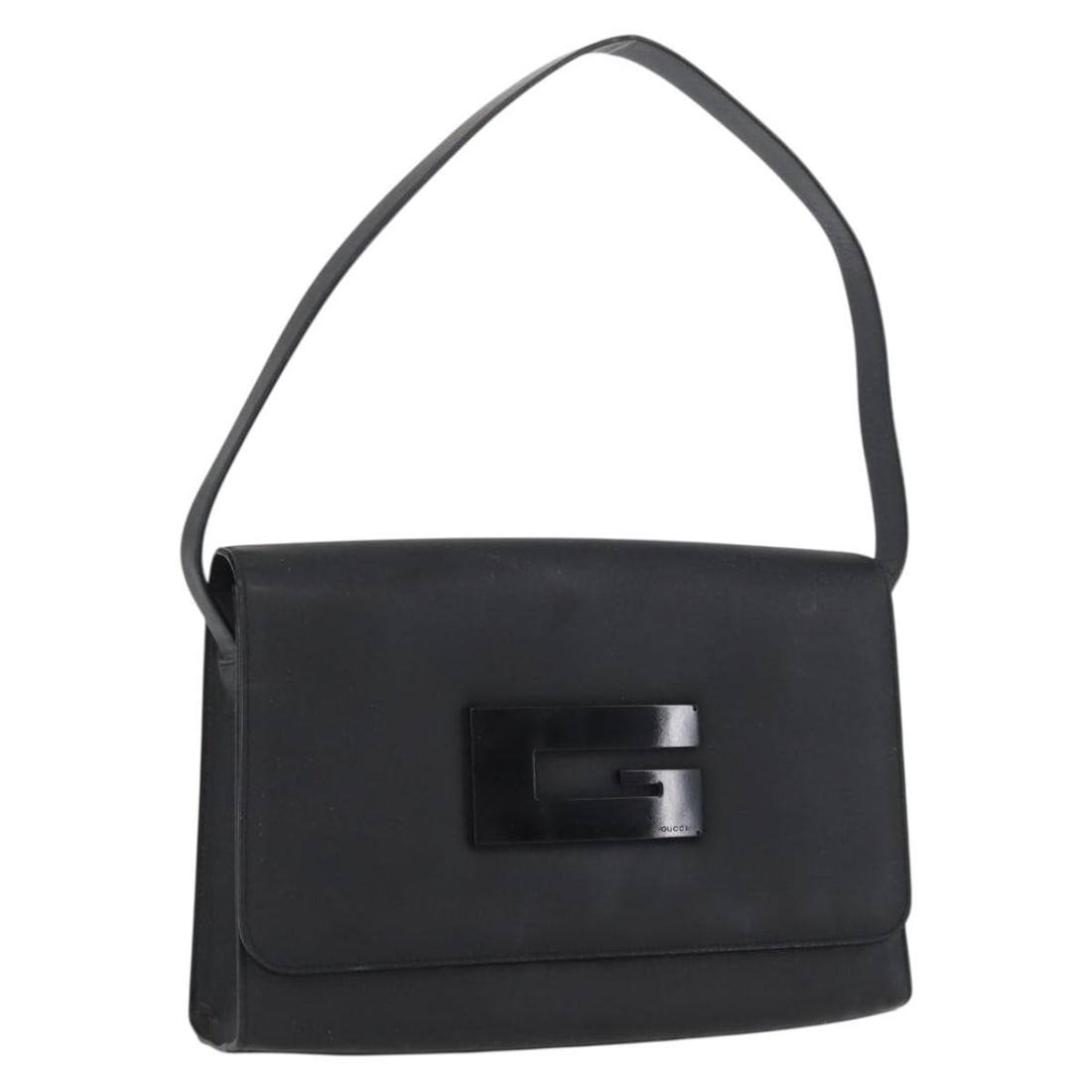 Gucci 001 3064 Black Leather Women's Shoulder Bag Silver Hardware: Gucci 001 3064 Black Leather Women's Shoulder Bag Silver Hardware This is a GUCCI women's shoulder bag crafted from black leather with silver-tone accents. The bag features a structured silhouette, wi