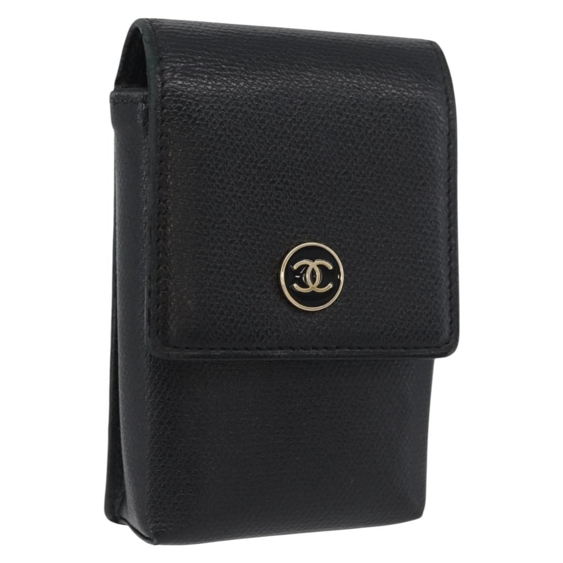 Black Leather Cigarette Case with Gold CC Logo by Chanel: Black Leather Cigarette Case with Gold CC Logo by Chanel This CHANEL cigarette case is crafted from black leather with gold-tone accents and features the iconic CC logo. Designed for women, it offers 