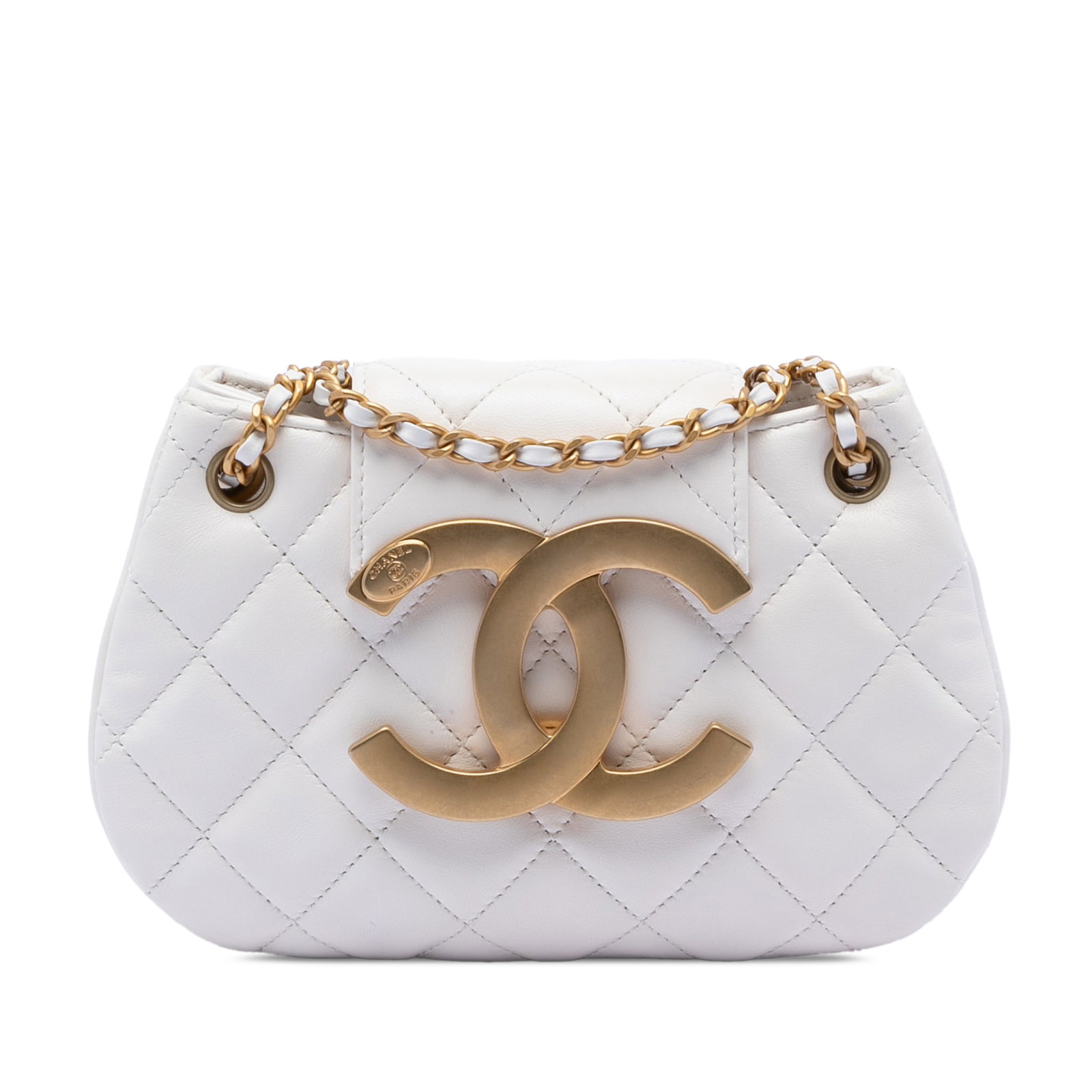 Chanel White Lambskin Messenger Bag with Giant CC Chain Detail: Chanel White Lambskin Messenger Bag with Giant CC Chain Detail This Chanel Small Quilted Lambskin Giant CC Chain Compartment Messenger Bag features a quilted lambskin leather body in white, a leather-