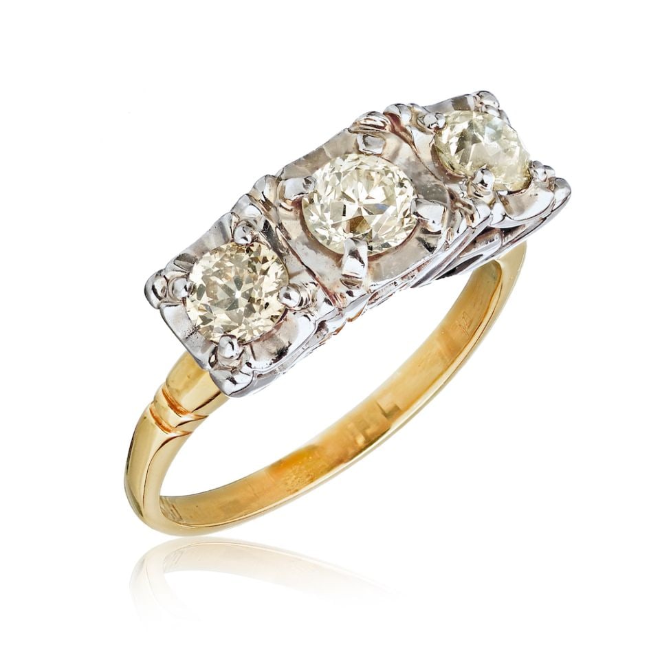 Vintage 14K Yellow Gold Three Stone Ring with 0.75 Carat Diamonds: Vintage 14K Yellow Gold Three Stone Ring with 0.75 Carat Diamonds This exquisite vintage three-stone ring features three stunning old European cut diamonds, totaling approximately 0.75 carats. Crafted