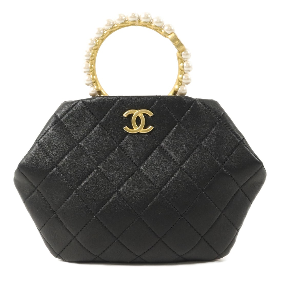 Chanel Black Lambskin Matelasse Handle Bag GHW: Chanel Black Lambskin Matelasse Handle Bag GHW This CHANEL Matelasse Handle Handbag is crafted from luxurious black lambskin leather and features the iconic CC hardware with a gold tone finish. Design