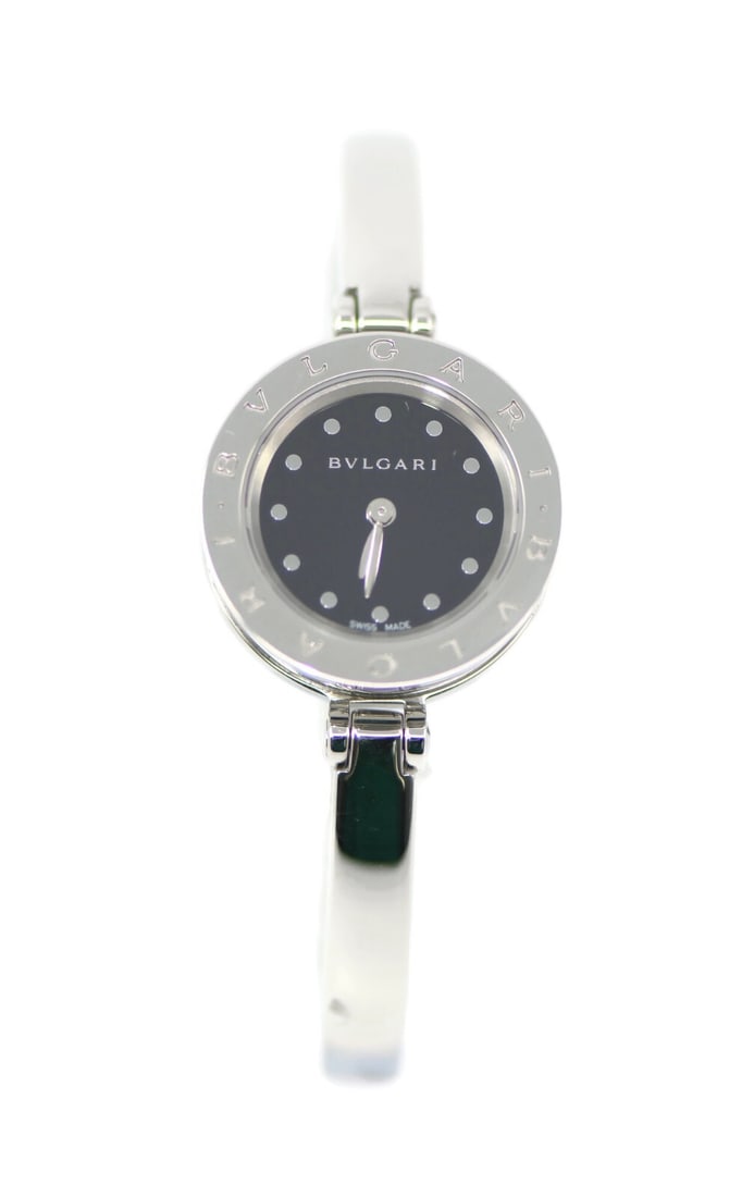 Bvlgari B.Zero1 Stainless Steel Watch BZ23S 23mm with Box: Bvlgari B.Zero1 Stainless Steel Watch BZ23S 23mm with Box The Bulgari B.Zero1 Stainless Steel Watch (Model: BZ23S) is a luxurious wristwatch that combines elegance with functionality. This pre-owned t