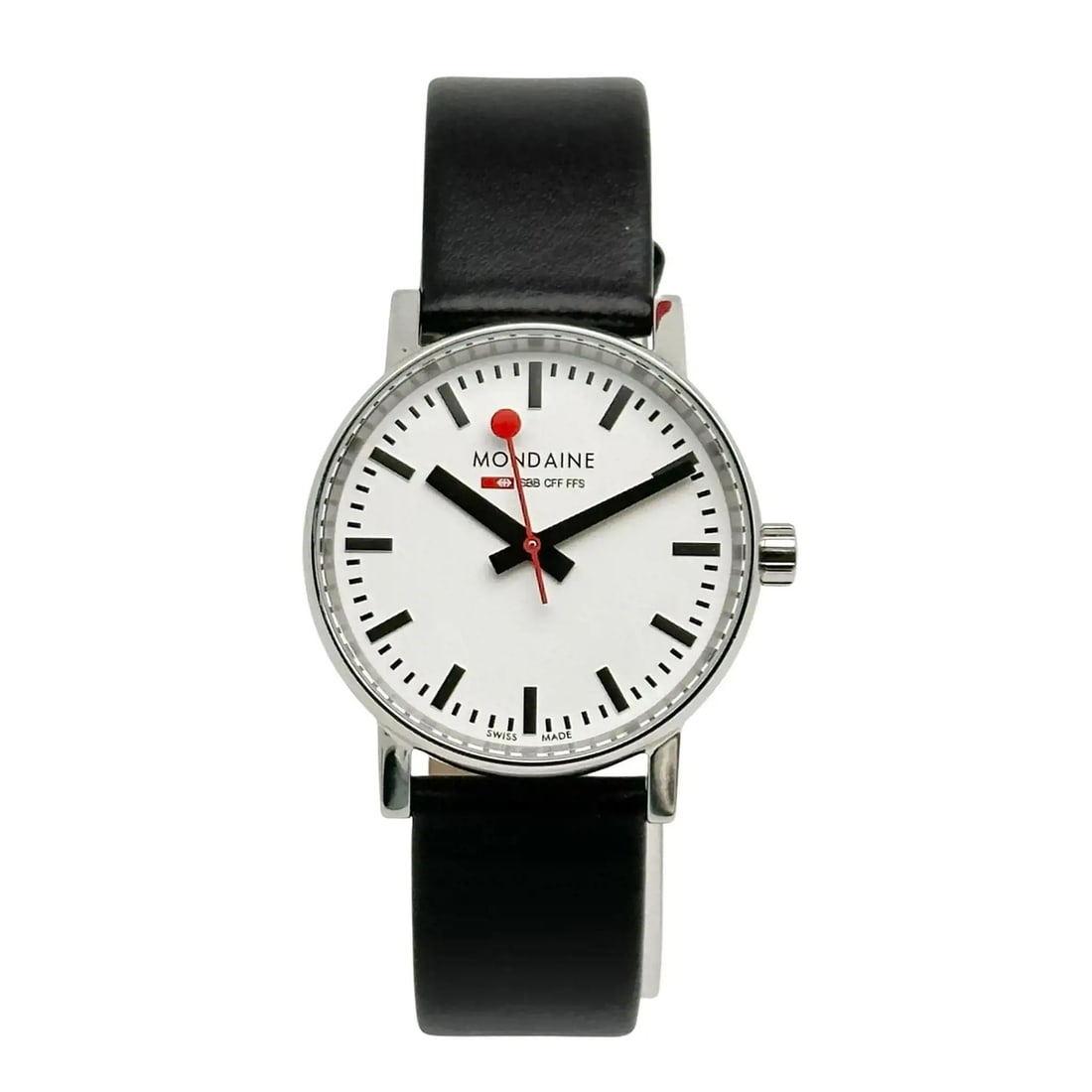Mondaine Evo 2 Ladies 35mm Quartz Watch White Dial Leather Band: Mondaine Evo 2 Ladies 35mm Quartz Watch White Dial Leather Band Introducing the Mondaine Evo 2, a classic wristwatch designed for ladies. This timepiece features a stylish white dial with non-numeric 