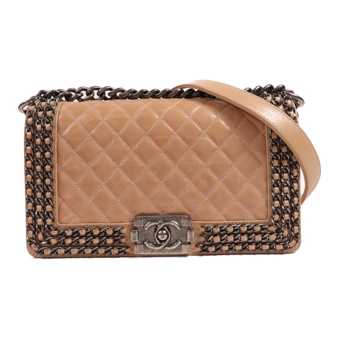 CHANEL Boy Shoulder Bag Calfskin Leather Beige SHW: CHANEL Boy Shoulder Bag Calfskin Leather Beige SHW Elevate your style with this elegant CHANEL Boy Chanel Shoulder Bag, crafted from luxurious calfskin leather in a sophisticated beige hue. This chic 