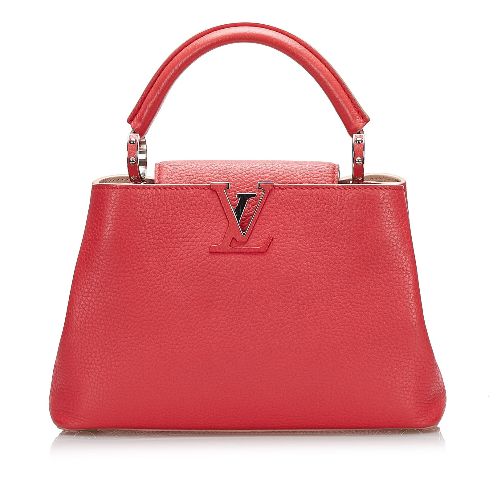 Louis Vuitton Taurillon Capucines BB Red Leather Handbag: Louis Vuitton Taurillon Capucines BB Red Leather Handbag The Louis Vuitton Taurillon Capucines BB is a stylish and sophisticated bag crafted from premium leather. This elegant handbag features a rolle