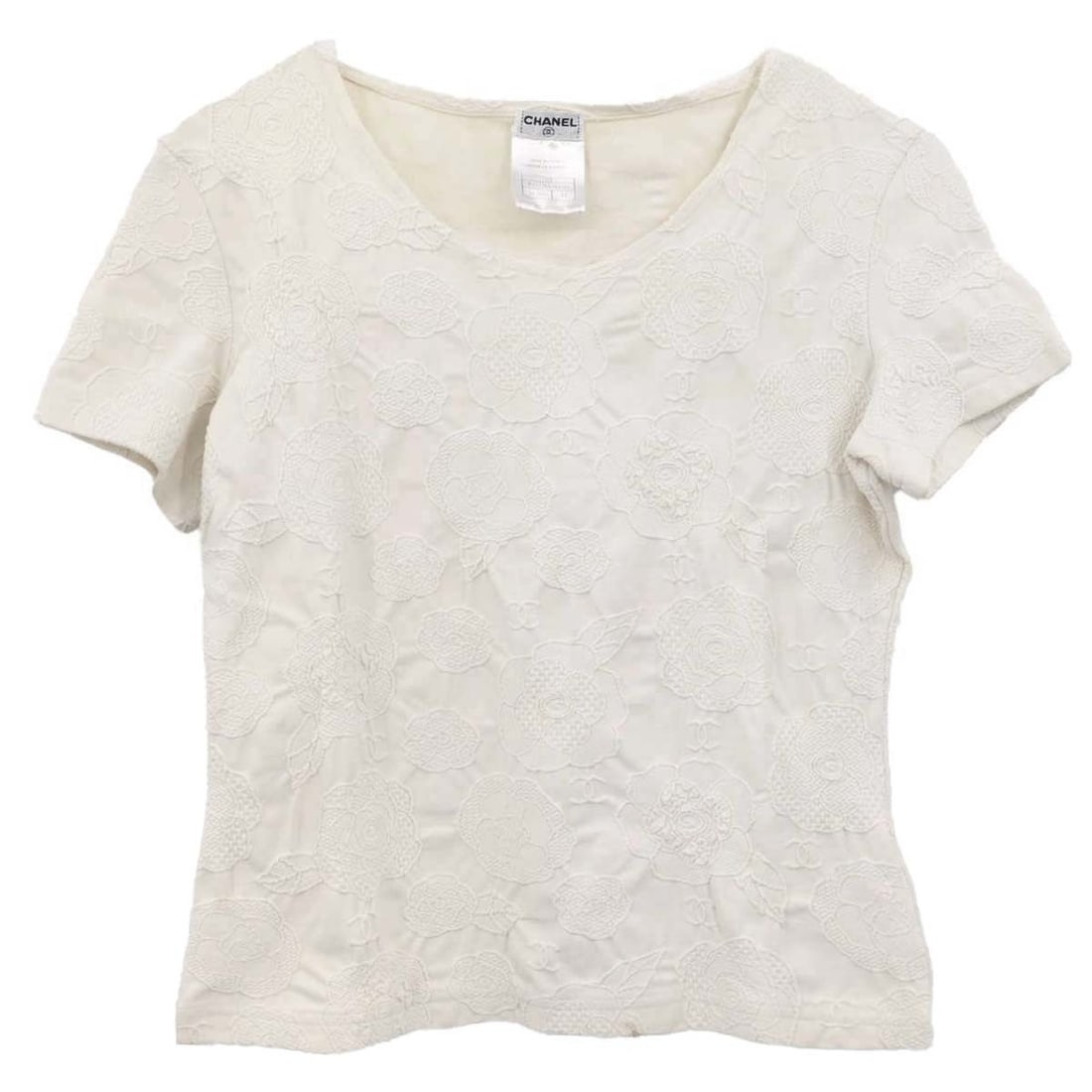 White Short Sleeve T-Shirt by Chanel Spring Summer 98P Size FR 44: White Short Sleeve T-Shirt by Chanel Spring Summer 98P Size FR 44 This Chanel short sleeve top features a classic round neckline and is crafted from a blend of 90% nylon and 10% spandex, providing a c