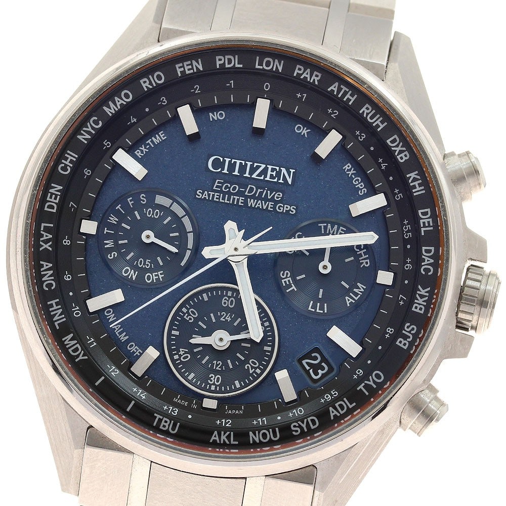 Citizen Attesa Satellite Wave titanium solar radio watch CC4000-59L: Citizen Attesa Satellite Wave titanium solar radio watch CC4000-59L This Citizen Attesa Satellite Wave men's wristwatch features a titanium case and bracelet, offering a lightweight and durable design