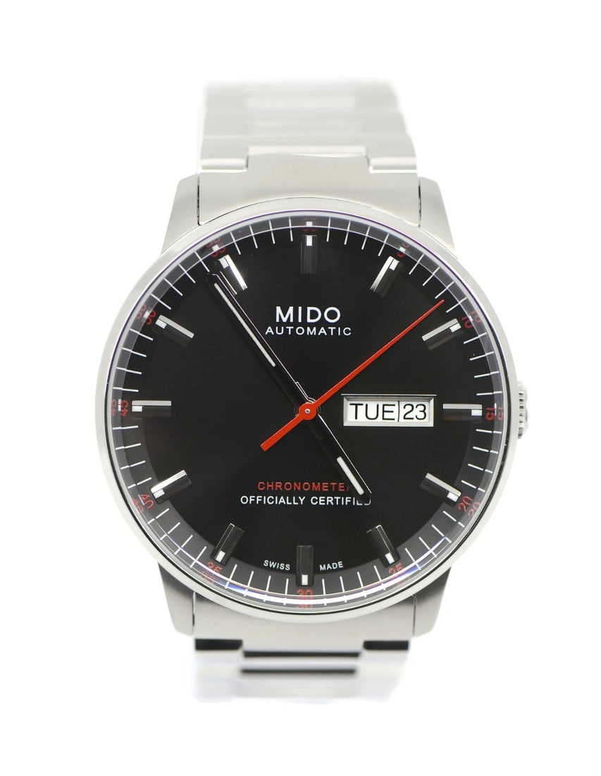 Mido Commander Automatic Stainless Steel Watch M021.431.11.051.00 with Box and Papers: Mido Commander Automatic Stainless Steel Watch M021.431.11.051.00 with Box and Papers The Mido Commander Stainless Steel Watch M021.431.11.051.00 is a sophisticated timepiece featuring a mechanical (a