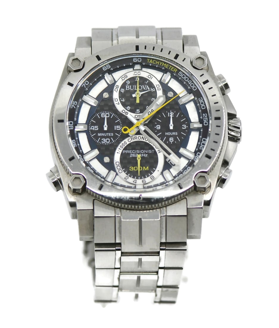 Bulova Precisionist men's stainless steel wristwatch 96B175: Bulova Precisionist men's stainless steel wristwatch 96B175 This Bulova Precisionist wristwatch features a robust stainless steel case with a 47mm diameter. Designed for men, it is crafted in Japan an
