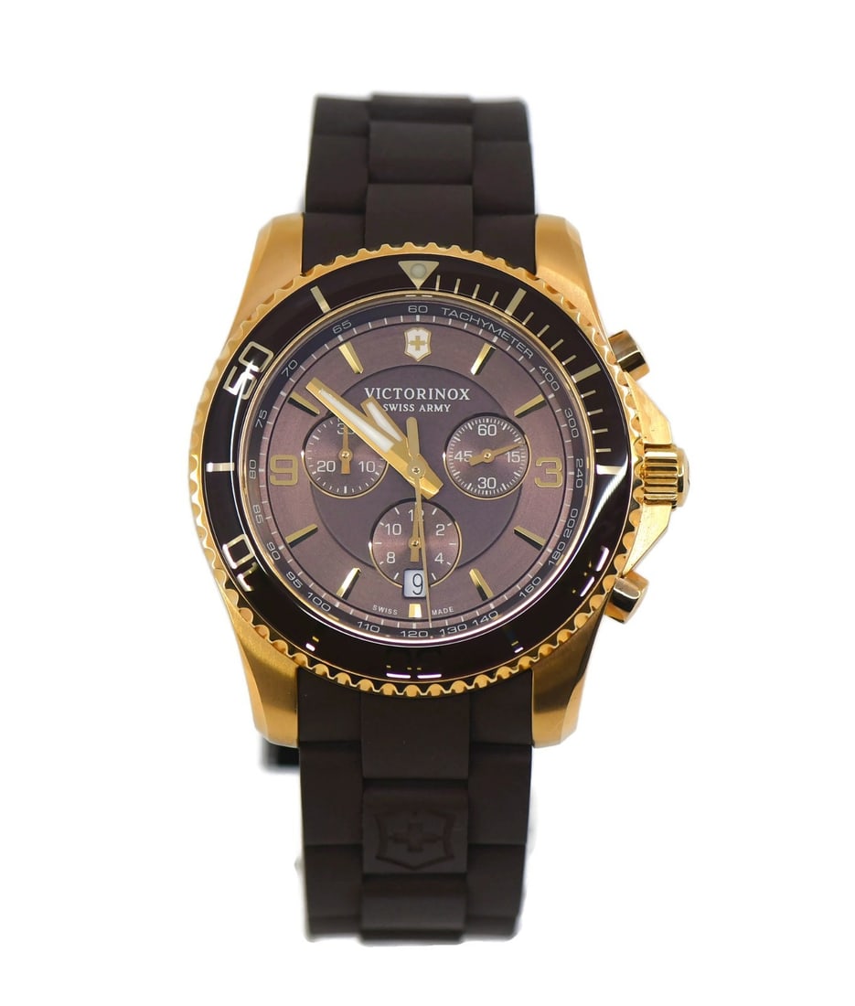 Victorinox Maverick Stainless Steel Watch 43mm Ref 241692 Authentic Box Papers (1 of 6)