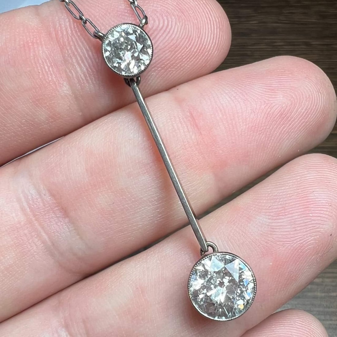 Victorian 18K Gold Platinum Diamond Necklace 1.75 Ct 0.90 Ct G-H SI2-I1: Victorian 18K Gold Platinum Diamond Necklace 1.75 Ct 0.90 Ct G-H SI2-I1 This exquisite Victorian necklace features a stunning combination of 18K gold and platinum, elegantly showcasing two diamonds. T