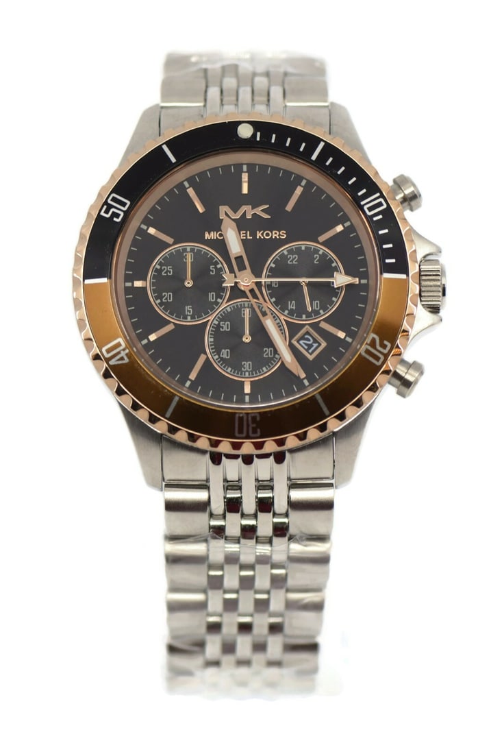 Michael Kors Bayville MK8725 Two Tone Stainless Steel Watch with Box and Papers: Michael Kors Bayville MK8725 Two Tone Stainless Steel Watch with Box and Papers Discover the elegance of the Michael Kors Bayville Two Tone Stainless Steel Watch (MK8725). This sophisticated wristwatc