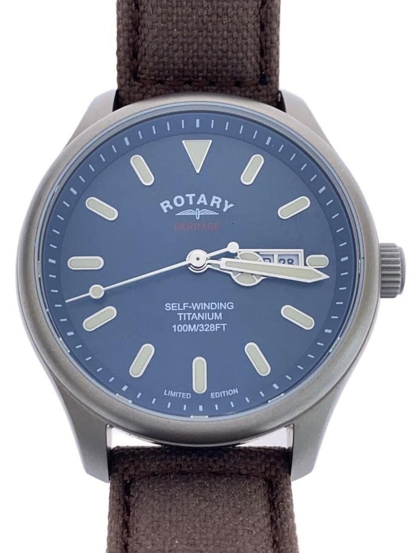 Rotary GS05249 Brown Men's Wristwatch: Rotary GS05249 Brown Men's Wristwatch This ROTARY Heritage GS05249 men's wristwatch is a pre-owned timepiece with a brown color scheme. Manufactured in Japan, it features a case with a height of 4 cm 