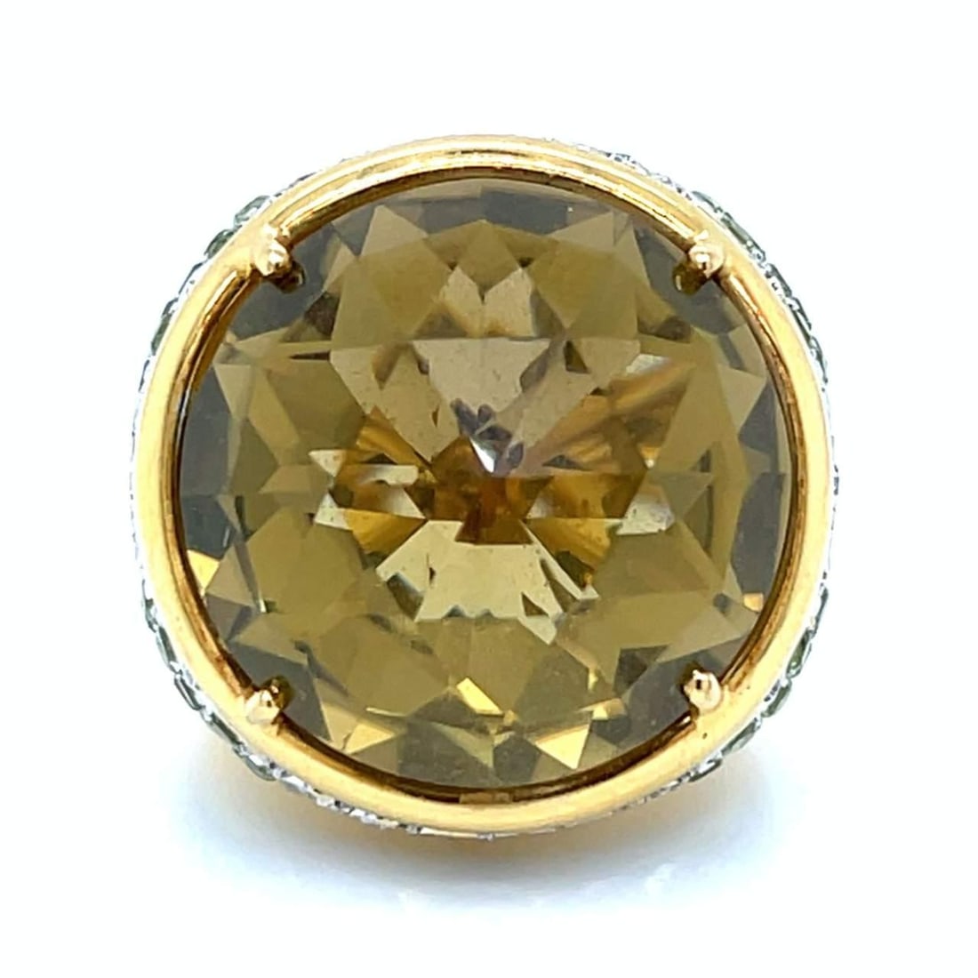 Elegant 18K Yellow Gold Citrine Diamond Tourmaline Ring: Elegant 18K Yellow Gold Citrine Diamond Tourmaline Ring This stunning 18K yellow gold ring features a vibrant centerpiece of approximately 40.00 Ct citrine, surrounded by 52 sparkling diamonds totalin