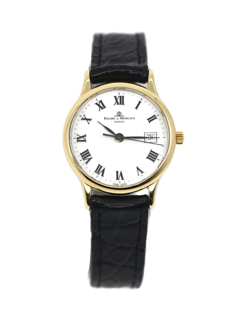 Baume Mercier Classima Women's Quartz Wristwatch 18K Yellow Gold MV045079: Baume Mercier Classima Women's Quartz Wristwatch 18K Yellow Gold MV045079 This Baume & Mercier Classima wristwatch features a 26mm case crafted from 18K yellow gold, complemented by a black leather ba