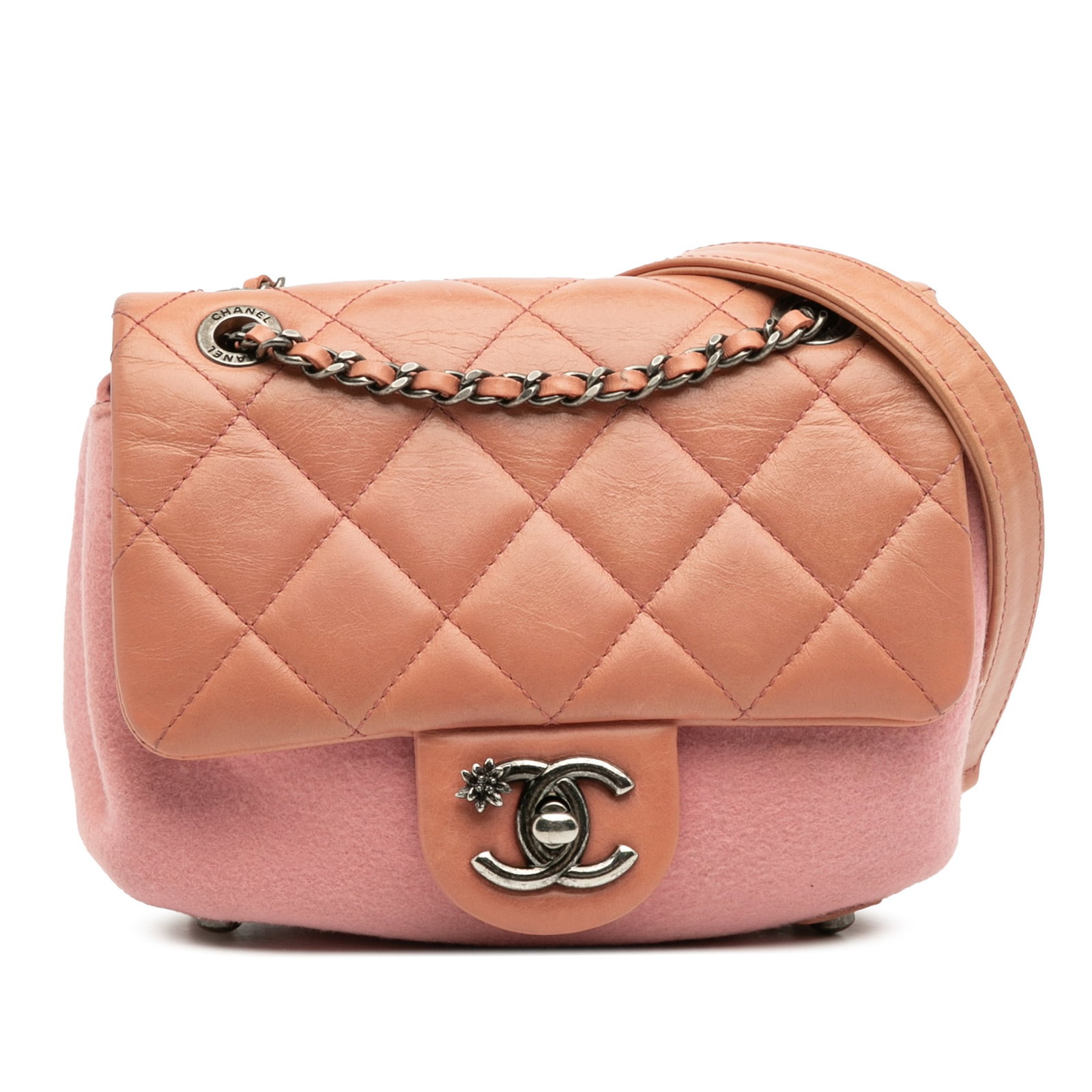 Chanel Paris Salzburg Mini Flap Bag Quilted Calfskin Pink Edelweiss: Chanel Paris Salzburg Mini Flap Bag Quilted Calfskin Pink Edelweiss Showcasing a chic and sophisticated design, this Chanel Paris Salzburg Mini Flap Bag is crafted from a luxurious combination of glaz