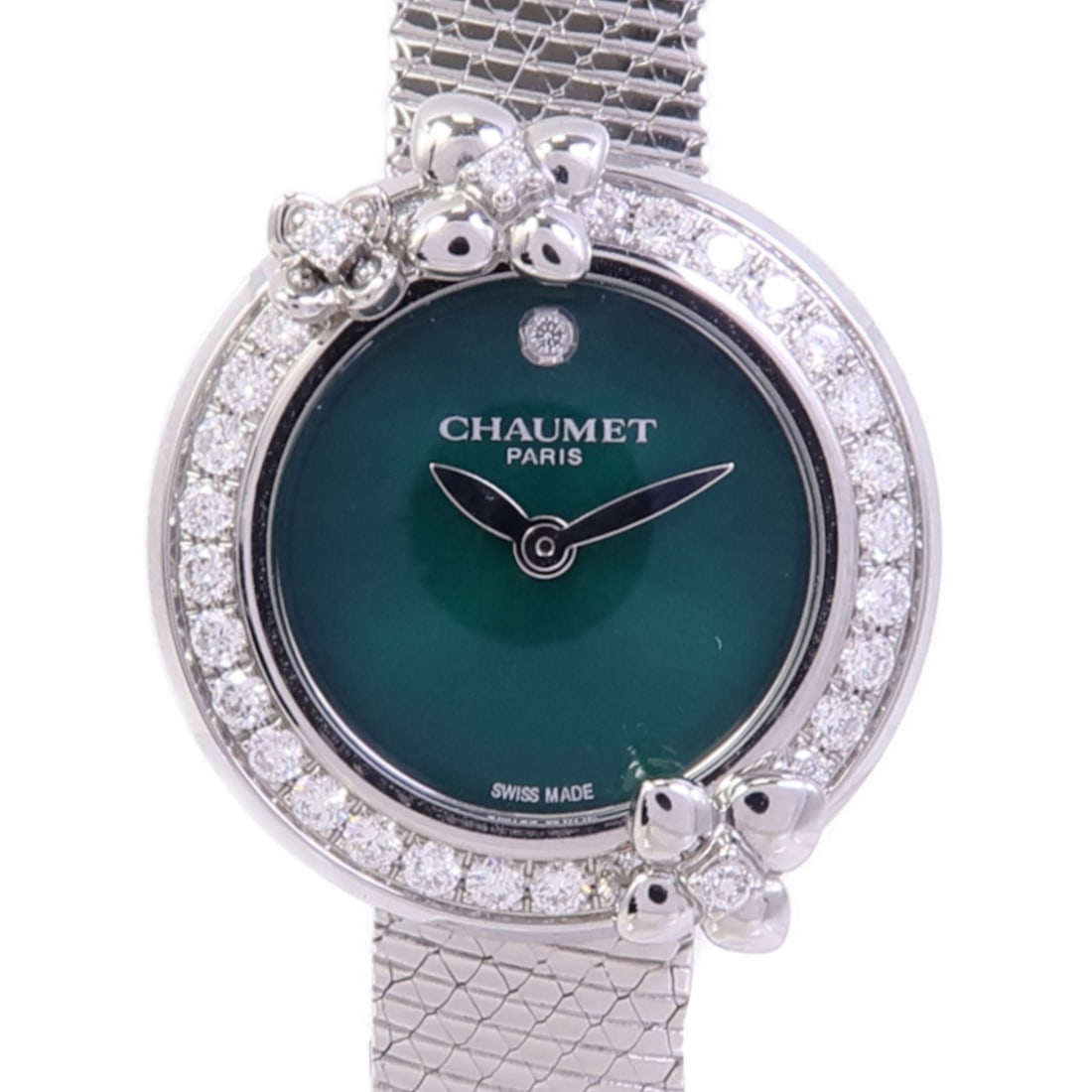 Chaumet Hortensia Eden Green Stainless Steel Quartz Wristwatch: Chaumet Hortensia Eden Green Stainless Steel Quartz Wristwatch This Chaumet Hortensia Eden W83880-001 wristwatch features a stainless steel case and band with a striking green dial and frame. Designed