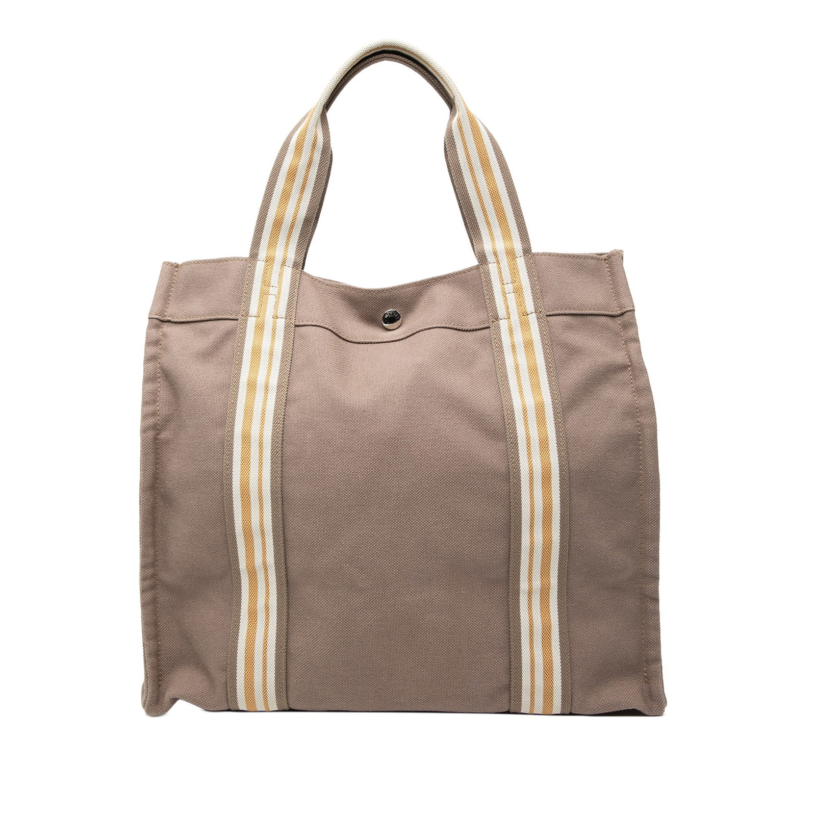 Hermes Sac De Plage Brown Canvas Tote Bag France: Hermes Sac De Plage Brown Canvas Tote Bag France The Hermes Canvas Sac De Plage tote features a durable canvas body with rolled canvas straps, a top zip closure, and an interior slip pocket. This brow