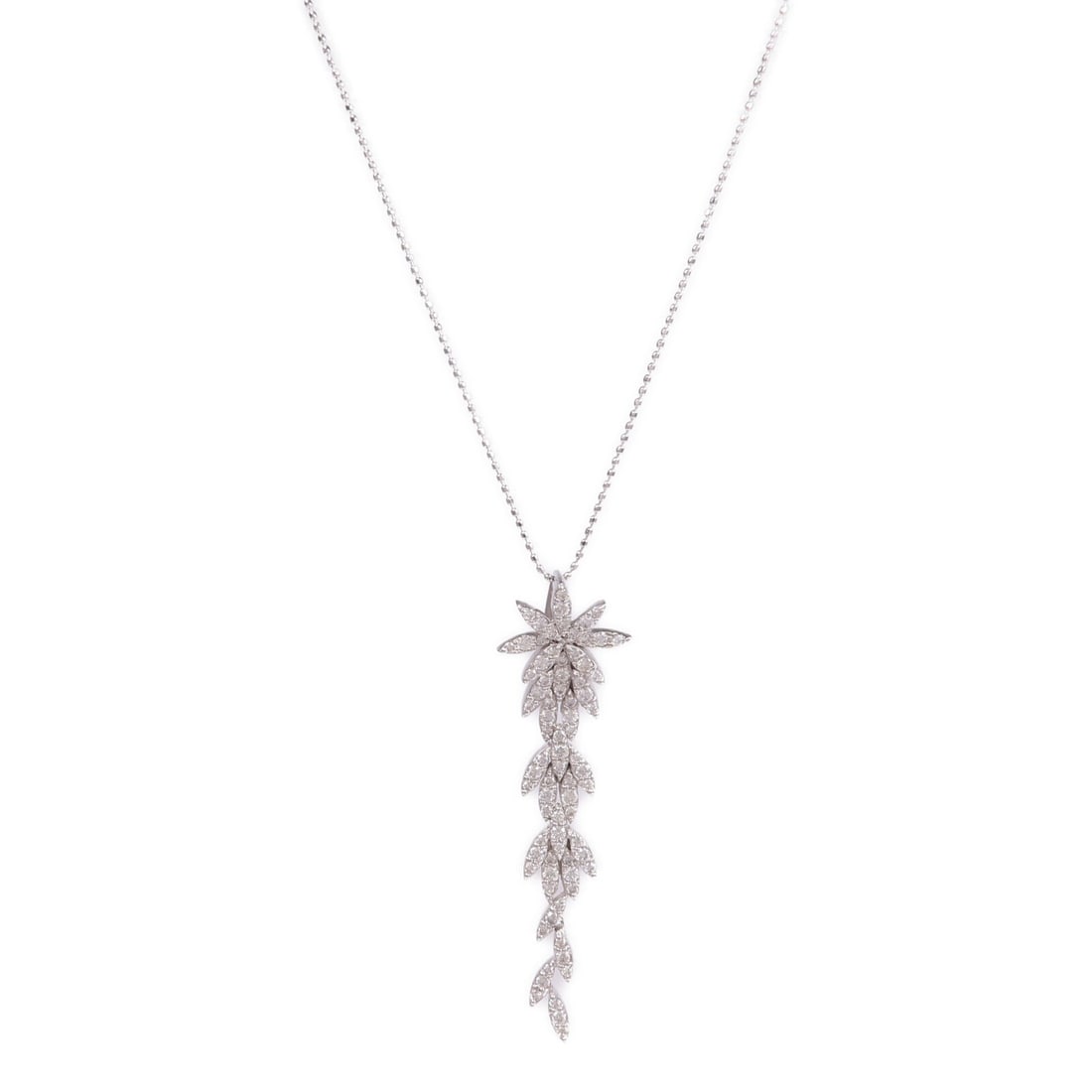 18K White Gold Diamond Pendant Necklace for Women: 18K White Gold Diamond Pendant Necklace for Women This diamond necklace features a refined design crafted in 18K white gold. Designed for women, it showcases clear diamonds as the main stones and offe