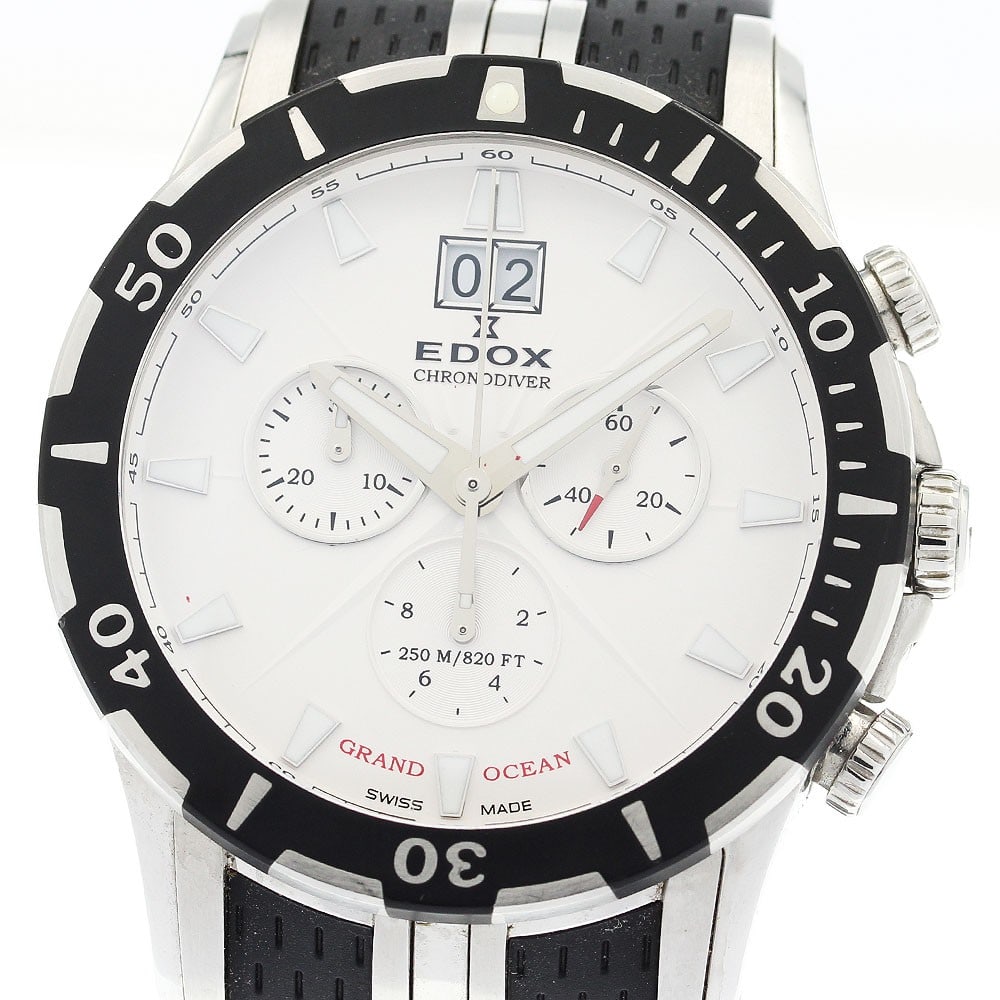 Edox Grand Ocean quartz chronograph diver watch 10022: Edox Grand Ocean quartz chronograph diver watch 10022 This Edox Grand Ocean Chronograph Diver Big Date wristwatch features a stainless steel case and a white dial, complemented by a durable rubber ban