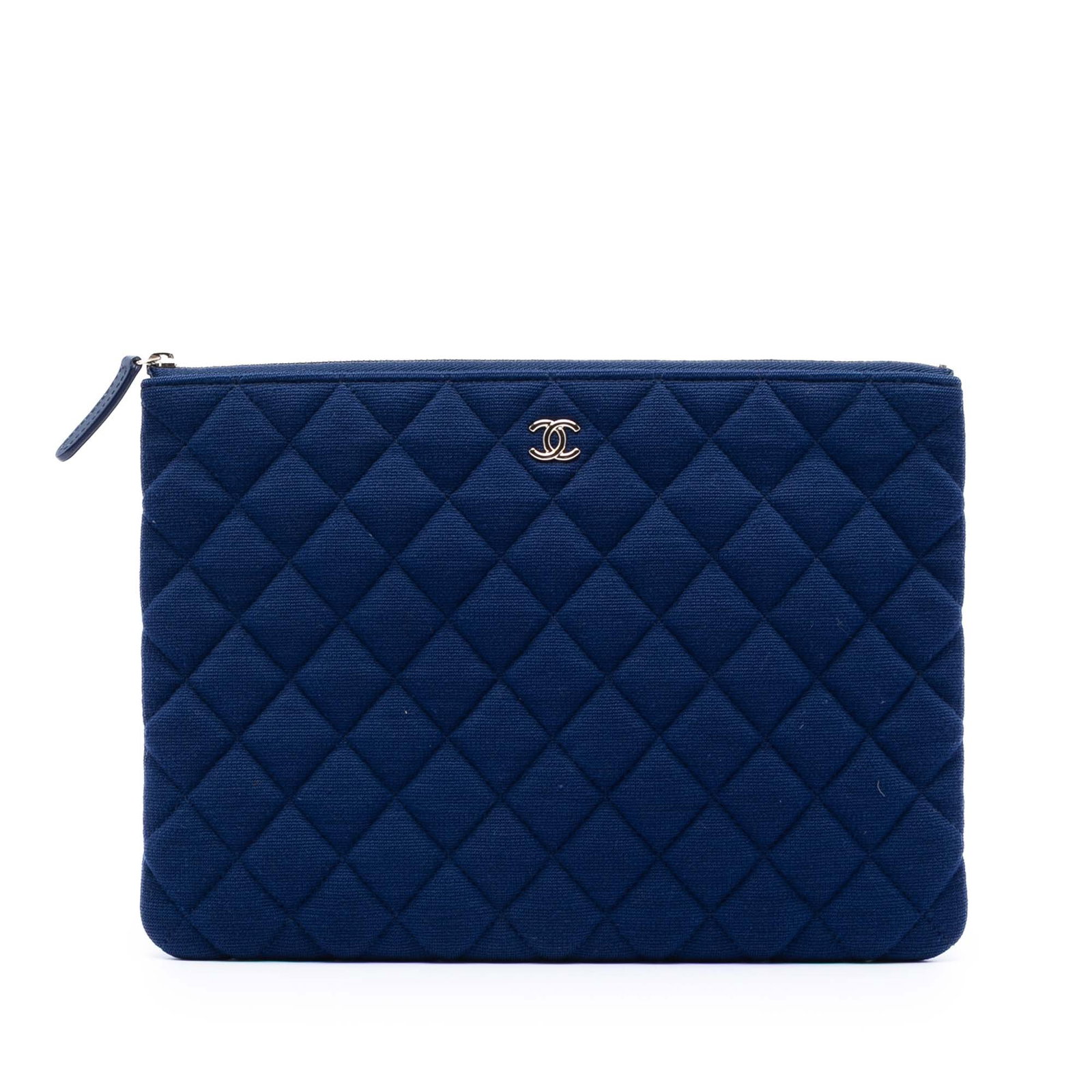 Blue Chanel Quilted Jersey Medium O Case Clutch Bag with Zip Closure: Blue Chanel Quilted Jersey Medium O Case Clutch Bag with Zip Closure This Chanel Medium Quilted Jersey O Case Clutch features a quilted jersey fabric in blue, a top zip closure, an exterior back slip 