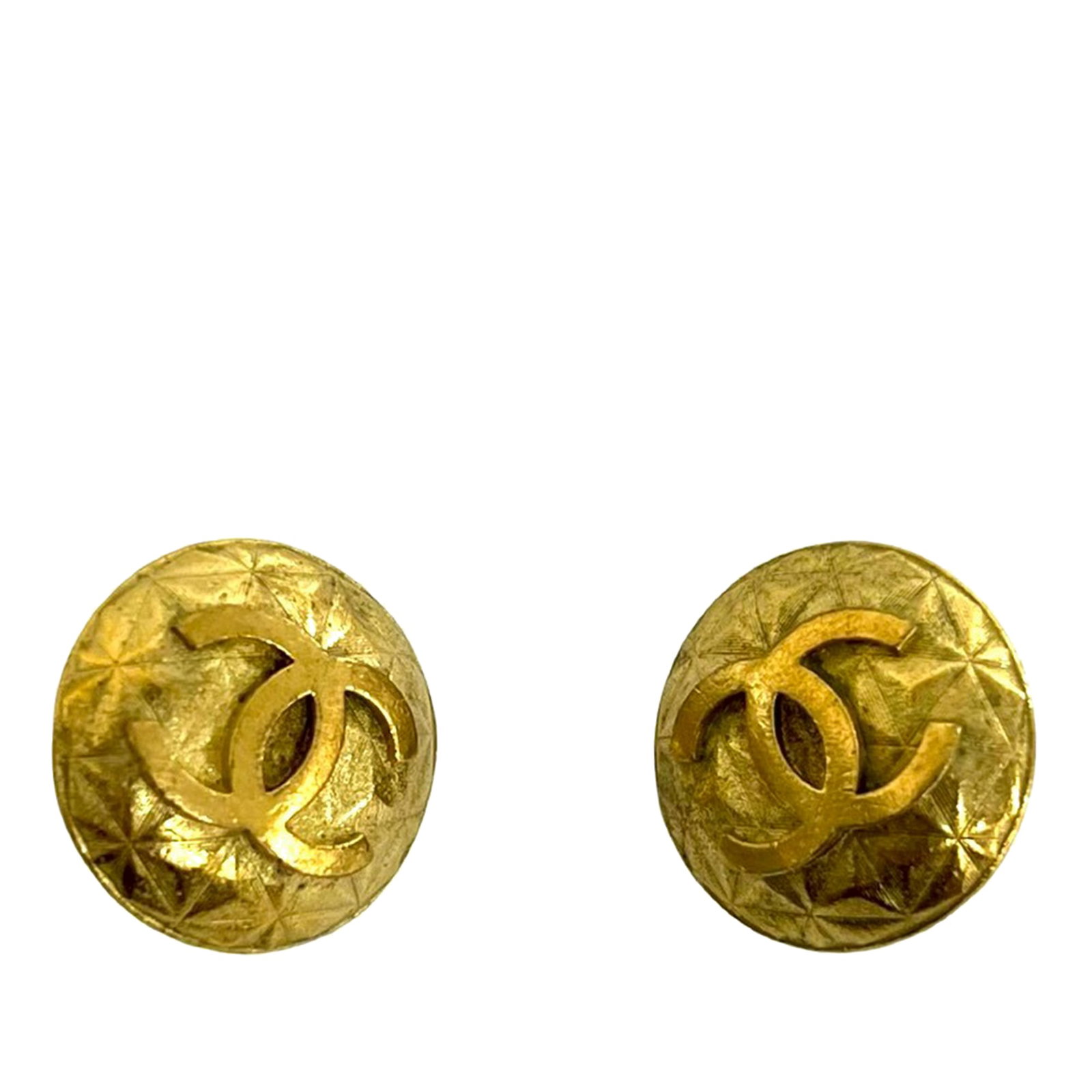 Chanel Metal Clip Earrings with CC Logo Gold Plated Finish: Chanel Metal Clip Earrings with CC Logo Gold Plated Finish These Chanel CC clip-on earrings feature gold-plated metal bodies with an iconic design. The earrings have clip-on closures and display visib