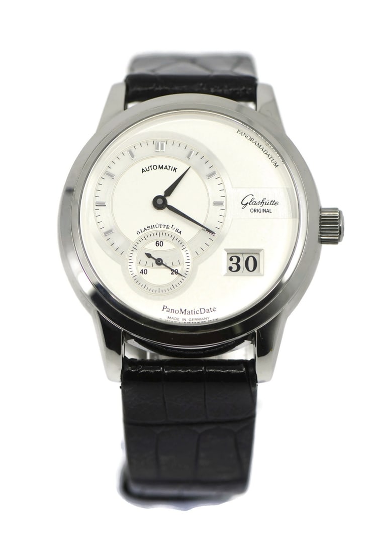 Glashutte Original PanoMatic Automatic Wristwatch Ref 90-01-02-02-04 Steel Case: Glashutte Original PanoMatic Automatic Wristwatch Ref 90-01-02-02-04 Steel Case This Glashutte Original PanoMatic Date wristwatch features a stainless steel case and a silver dial, complemented by a l