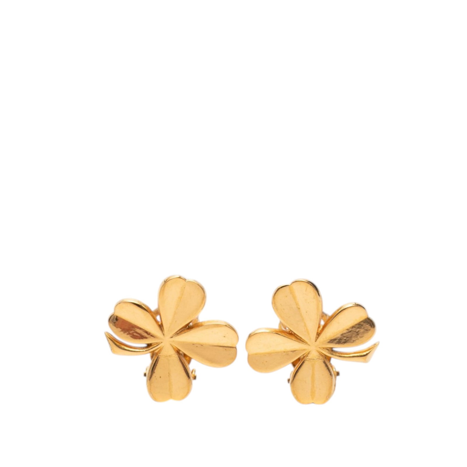 Chanel Clover Motif Gold Plated Clip On CC Earrings: Chanel Clover Motif Gold Plated Clip On CC Earrings These Chanel earrings feature gold-plated metal in a clover design with clip-on closures. Made in France, they are categorized as costume jewelry an