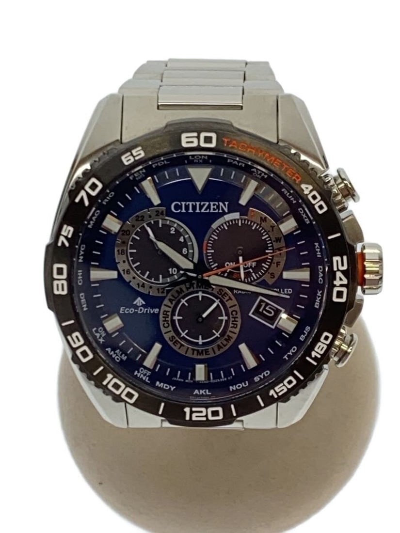 Citizen Promaster radio controlled stainless steel men's wristwatch: Citizen Promaster radio controlled stainless steel men's wristwatch This CITIZEN PROMASTER Eco-Drive E660-r010514 men's wristwatch features a navy dial and a stainless steel case. Designed with Eco-Dr