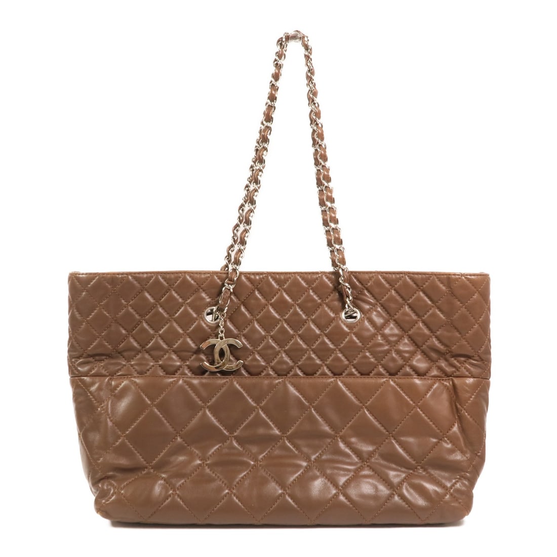 Chanel Matelasse Brown Calfskin Large Tote with Silver Chain Hardware: Chanel Matelasse Brown Calfskin Large Tote with Silver Chain Hardware This CHANEL Matelasse chain large tote bag features a classic brown calfskin leather exterior with silver-tone hardware. Designed 