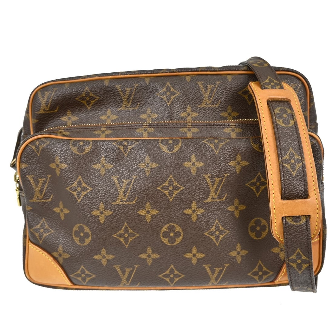 Louis Vuitton Nile Monogram Canvas Medium Crossbody Shoulder Bag M45244: Louis Vuitton Nile Monogram Canvas Medium Crossbody Shoulder Bag M45244 Louis Vuitton Nile crossbody shoulder bag in classic monogram canvas leather, featuring a medium size with a brown leather cross