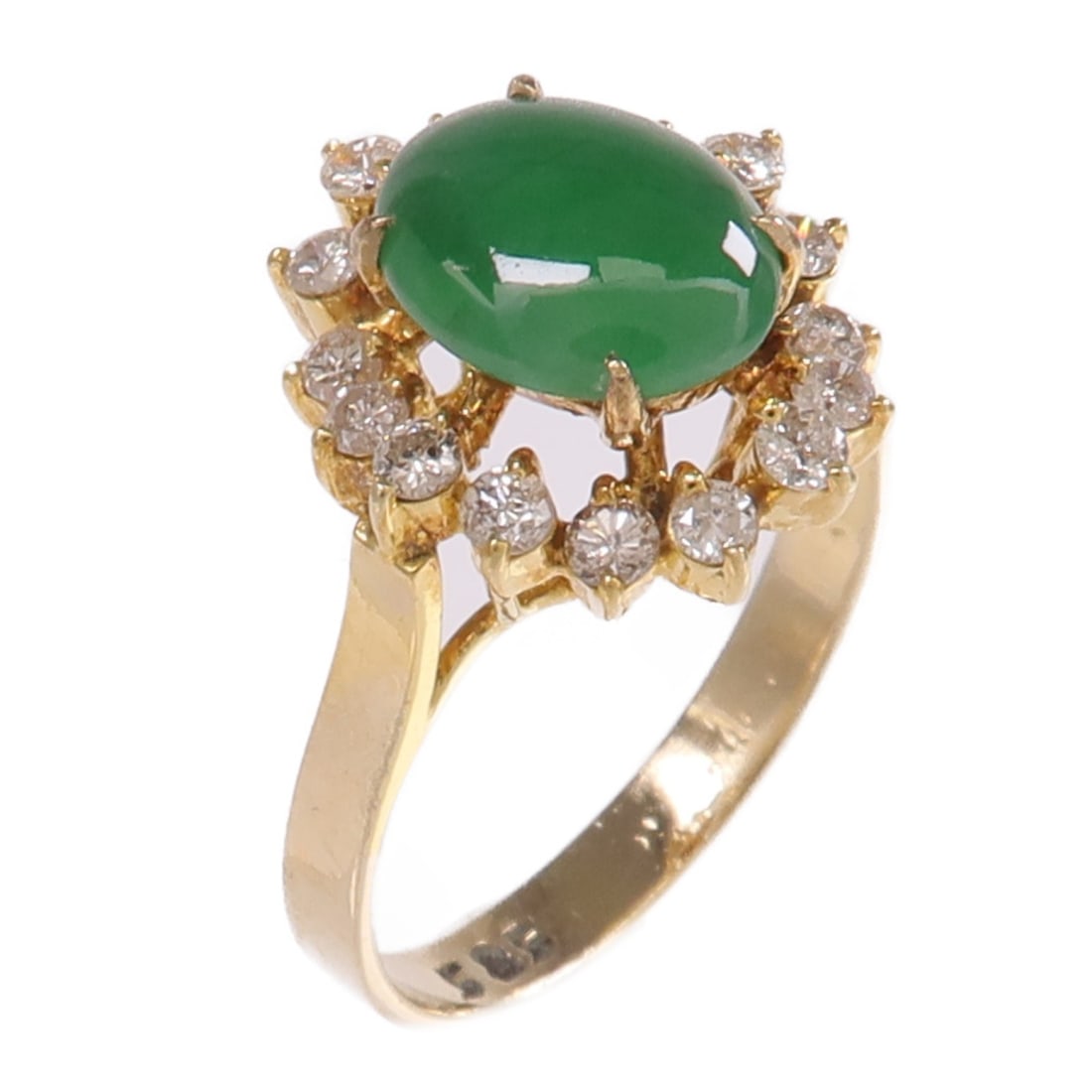 Jade and Diamond Women's Ring in 14K Yellow Gold Size 3.75: Jade and Diamond Women's Ring in 14K Yellow Gold Size 3.75 This women's ring features a jade main stone set in 14K yellow gold. The ring is designed in a classic style and is sized at US 3.75. It is i