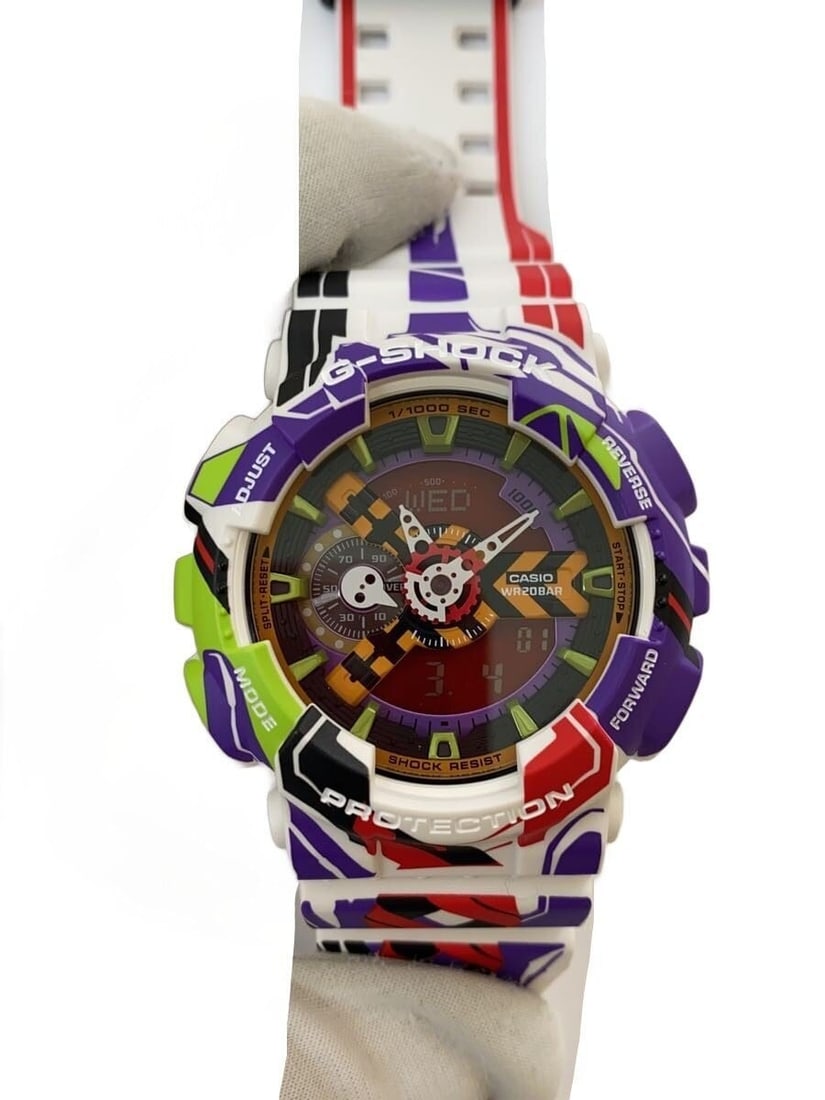 CASIO G-SHOCK EVA30-7AJR Men's Wristwatch Multicolor: CASIO G-SHOCK EVA30-7AJR Men's Wristwatch Multicolor This is a pre-owned CASIO G-SHOCK GA-110EVA30-7AJR men's wristwatch, featuring a multicolor design. Made in Japan, this watch is slightly used and 