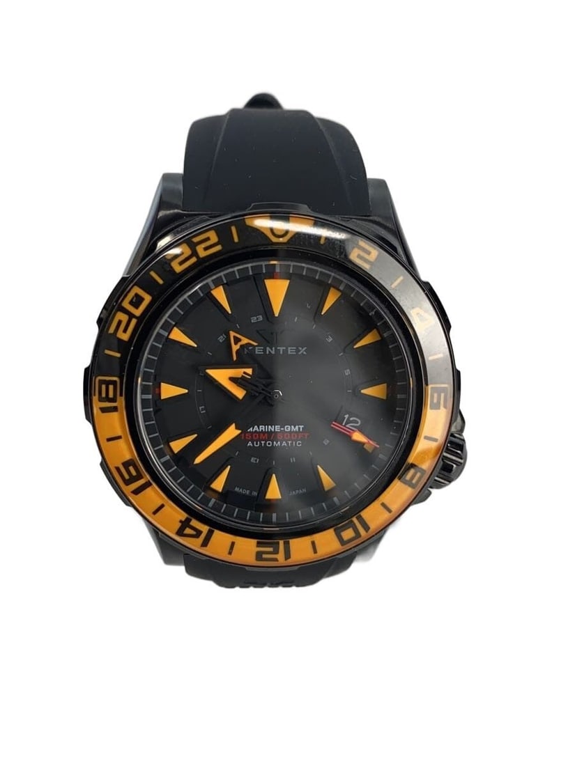 KENTEX GMT S820X Black Men's Wristwatch: KENTEX GMT S820X Black Men's Wristwatch This is a pre-owned Kentex Marine GMT S820X men's wristwatch featuring a black case and dial. Made in Japan, the watch is in slightly used condition, showing ge
