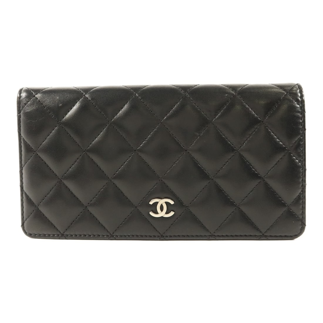 Chanel Black Lambskin A31509 CC Silver Hardware Long Bifold Wallet: Chanel Black Lambskin A31509 CC Silver Hardware Long Bifold Wallet This CHANEL long bifold wallet is crafted from luxurious black lambskin leather and features silver-tone hardware. Designed for women