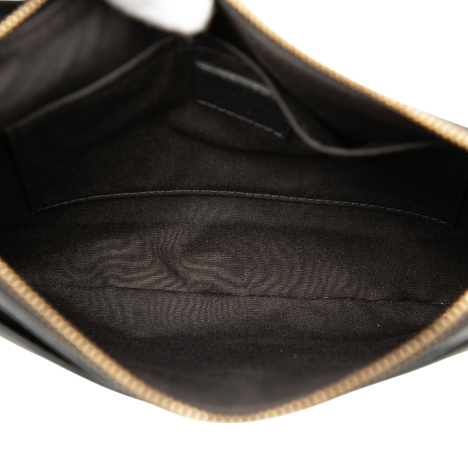 Louis Vuitton Epi Matsy Black Leather Bag - 4