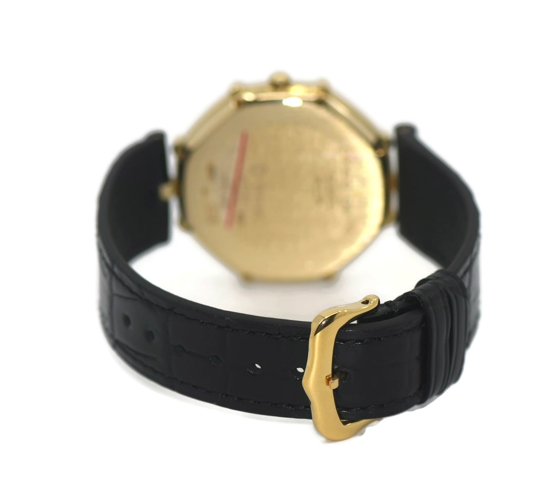 Gerald Genta 18K Gold Quartz Mickey Mouse Wristwatch Ref G3260.7 35mm - 2