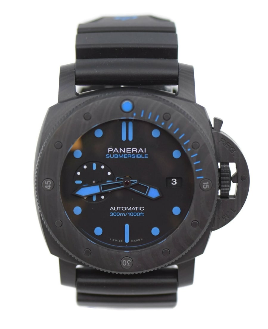 Panerai Submersible PAM1616 Carbontech Watch 47MM with Box: Panerai Submersible PAM1616 Carbontech Watch 47MM with Box Introducing the Panerai Submersible Carbontech Watch PAM1616, a striking wristwatch designed for both style and functionality. This timepiece