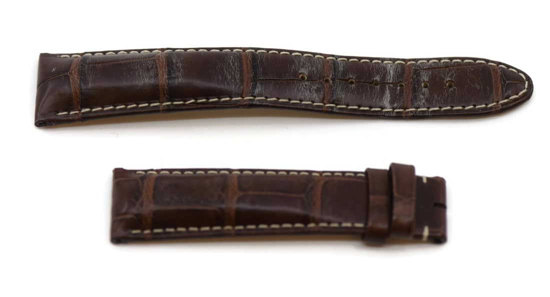 Montblanc Authentic Brown Leather Wristwatch Band 20x17mm: Montblanc Authentic Brown Leather Wristwatch Band 20x17mm Elevate your timepiece with this authentic Montblanc Brown Leather Strap. Designed for compatibility with Montblanc watches, this wristwatch b