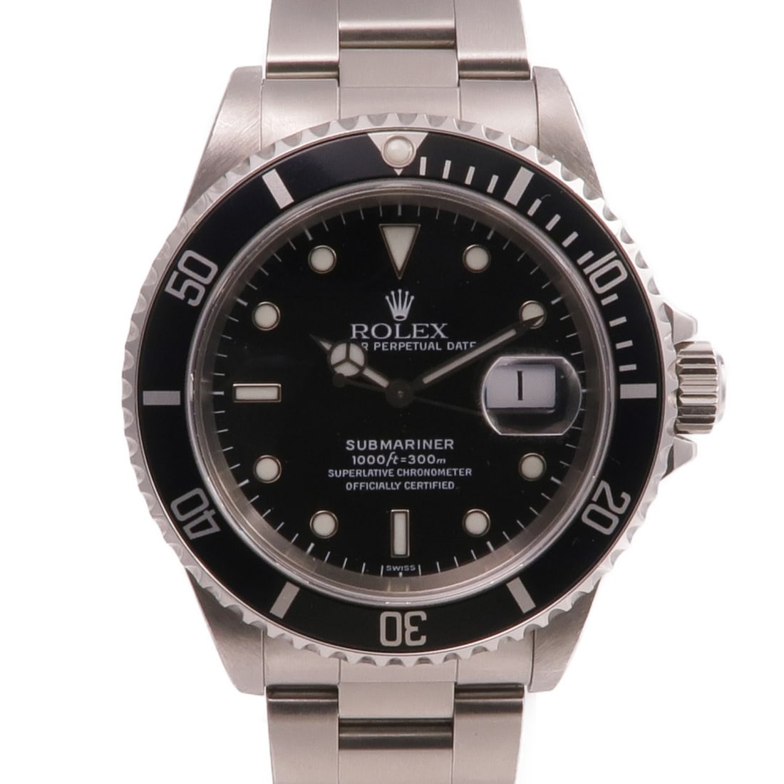 Rolex Submariner Date 16610 Black Stainless Steel Automatic Wristwatch: Rolex Submariner Date 16610 Black Stainless Steel Automatic Wristwatch This ROLEX Submariner Date 16610 is a men's automatic wristwatch crafted from stainless steel, featuring a black dial and matchin