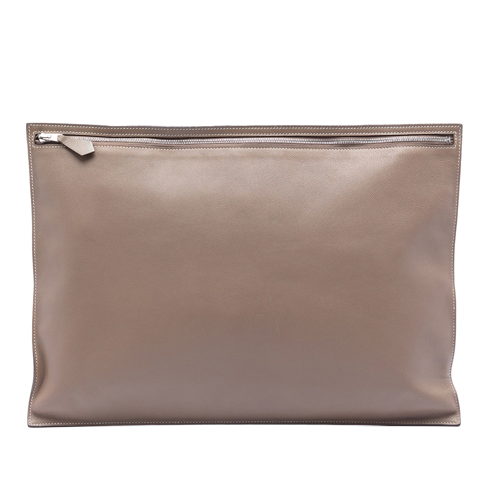 Etoupe Swift Leather Flat Clutch Bag with Zip by Hermes: Etoupe Swift Leather Flat Clutch Bag with Zip by Hermes This Hermes Swift Flat Zip Clutch features a Swift leather body in Etoupe color with a top zip closure. The exterior corners and top have been r