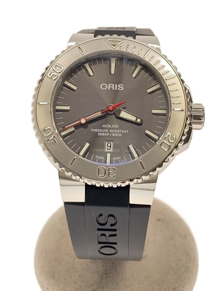 ORIS Aquis Date Relief Stainless Steel Wristwatch (1 of 6)